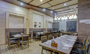 Treebo Bliss - Restaurant