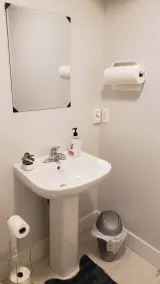 Cozy Newly Built Room - Badezimmer