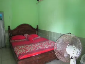 Sabar Menanti 2 - Room