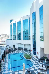 Majestic Cove Hotel - Formerly Le Méridien Fairway - Piscine