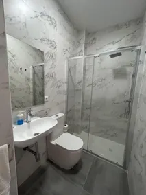 The Spot Central Hostel - Badrum