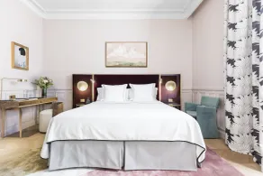 Grand Powers Hotel - Zimmer