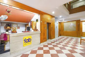 Fabhotel Kochar Continental - Recepción