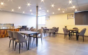 Housr Sector 38 Gurgaon Near Medanta Hospital - Restaurant