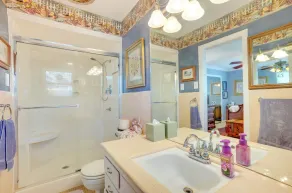 Lovely Bryan Home w/ Deck - 4 Mi to Kyle Field! - Interiör