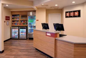 TownePlace Suites by Marriott Grand Rapids Airport - Réception