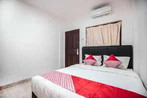 OYO 868 Wisma Taisir - Room