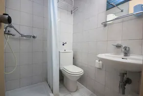 Moschos Hotel - Baño