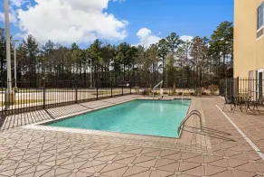La Quinta by Wyndham West Monroe - Piscine