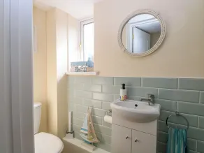 6 Barleycroft - Salle de bain