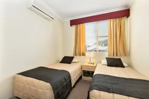 Soldiers Motel - Room
