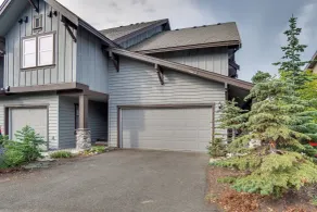 Cozy Ronald Retreat w/ Community Amenities! - Innvendig
