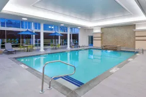 Hampton Inn & Suites Buffalo Downtown - Piscine