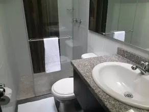 Beta Hotel - Bathroom
