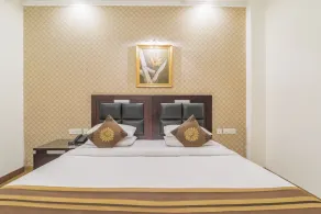 Royal Residence On MG Road - Rom