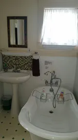 Rose River Inn B&B - Bathroom