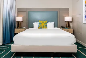 Embassy Suites by Hilton San Diego Bay Downtown - Chambre