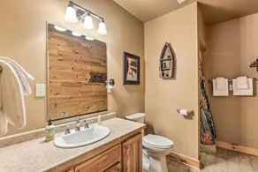 Phelps Cabin on 26 Acres w/ Fire Pit! - Interiør