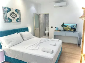 Tirana Square Hotel - Zimmer