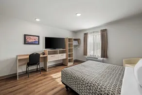 WoodSpring Suites Charlotte Northlake - Chambre