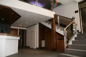 HMC K-ena - Interior entrance