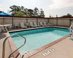 Comfort Suites Lake Charles - Piscine