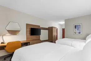 Holiday Inn Express Hotel & Suites Savannah Midtown by IHG - Zimmer