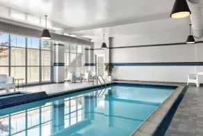 Delta Hotels by Marriott Midwest City at the Reed Conference Center - Piscine