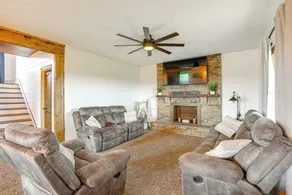 Family-Friendly Seward Home w/ Sauna & Pool! - Interiør