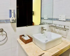 Duc Phuc Hotel - Bad
