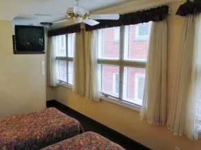 Madison Manor Boutique Hotel - Chambre
