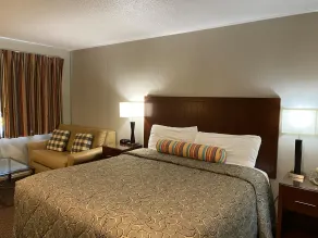 Travelers Inn Eugene University - Chambre