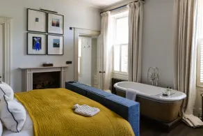 No38 The Park - Room