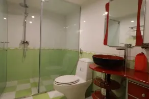 Kim Dung Hotel Tran Quang Khai - Bathroom