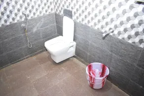 Navagiraga Resorts & Hotel - Baño