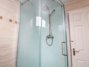 Beach Cove View - Bathroom