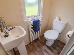 The Hoot - Bathroom