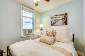 New Jersey Abode - Near Theme Parks, Walk to Beach - Innenbereich