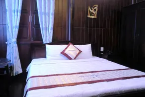 Hung Vuong Resort - Room