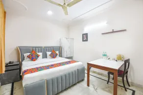 Fabhotel The New Moon - Room