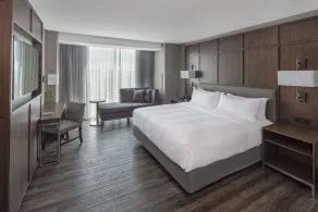 Omaha Marriott Downtown at the Capitol District - Vue de la chambre