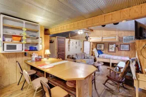 Cozy Riverfront Cabin ~ 2 Mi to Main Street Hardy - Interior