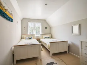 13 Buckfields - Rom