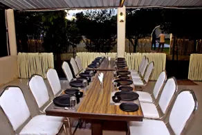 Hotal Royal Restaurant and Bar - Restaurant