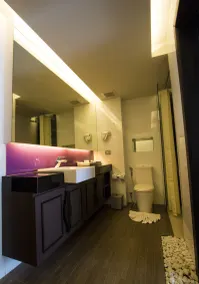 The Beach Heights Resort SHA Plus - Bathroom