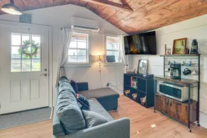 Isle La Motte Cabin ~ 3 Mi to Lake Champlain! - Interiør