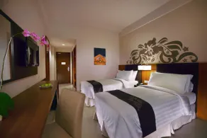 Aston Bojonegoro City Hotel - Zimmer