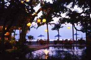 Tandjung Sari Hotel - Restaurant