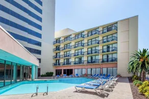 Wyndham Virginia Beach Oceanfront - Piscine