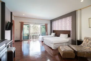Thara Cholapruek Resort - Zimmer